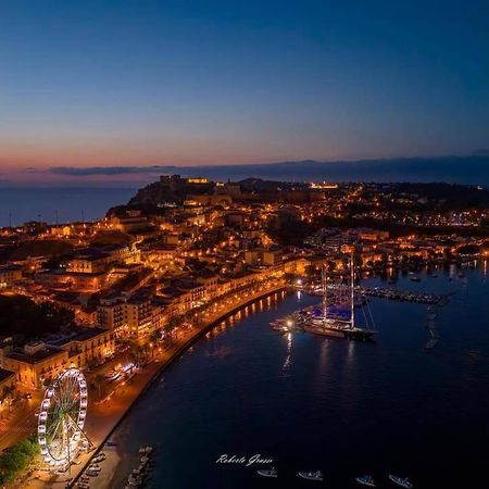 Harbor Elegance Estate Hotel Milazzo Luaran gambar
